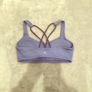 Lululemon free to be bra